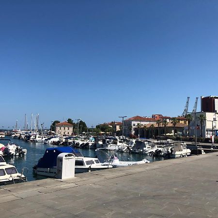 Lovely Studio Appartment With Patio Near The Sea Koper Eksteriør billede
