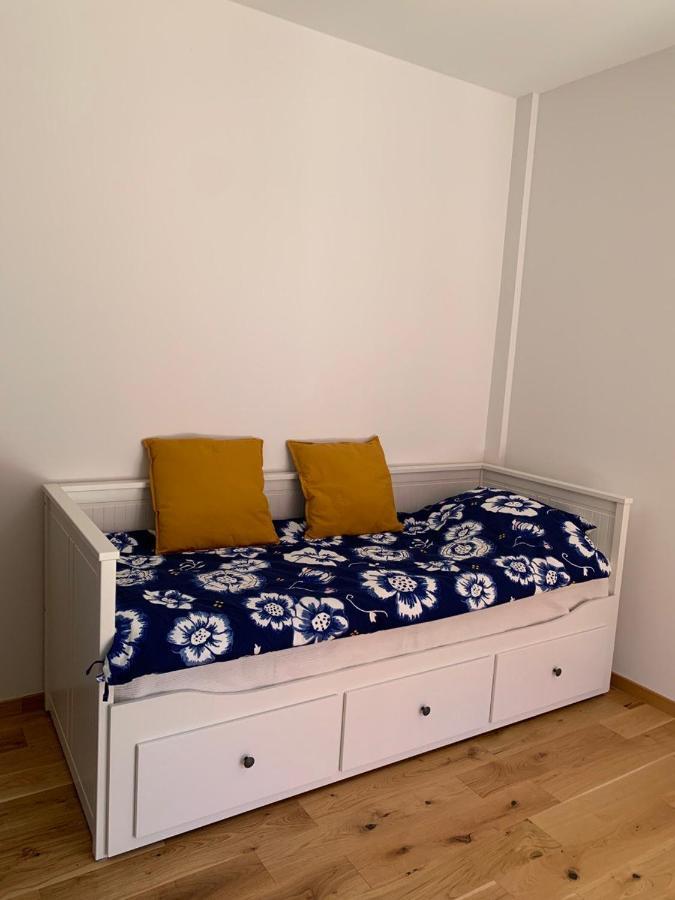 Lovely Studio Appartment With Patio Near The Sea Koper Eksteriør billede